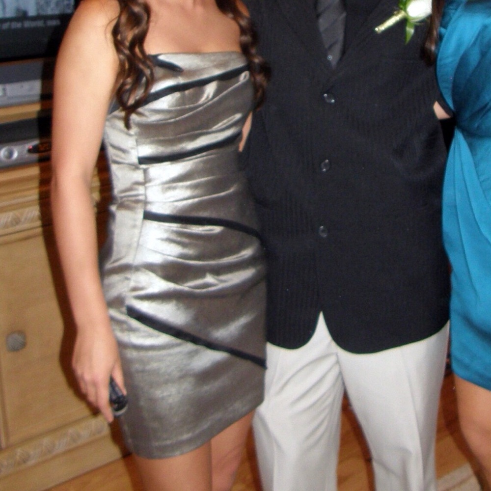 Jessica McClintock Strapless Homecoming Dress